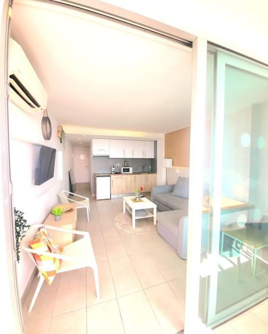 Sea Views Playa Del Ingles Beach Lovers 2 Apartment ซานบาร์โตโลเม ภายนอก รูปภาพ