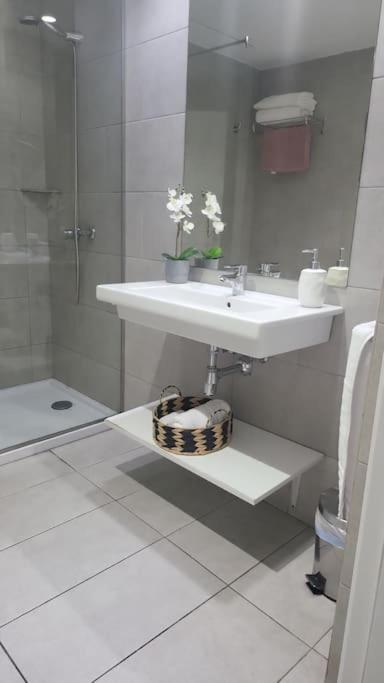 Sea Views Playa Del Ingles Beach Lovers 2 Apartment ซานบาร์โตโลเม ภายนอก รูปภาพ
